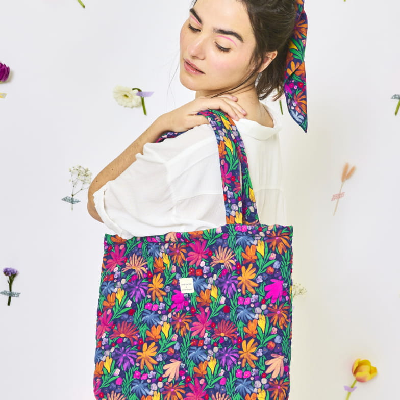 Parfum brunelle totebag