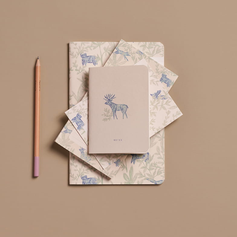 Cache cache mini pocket book