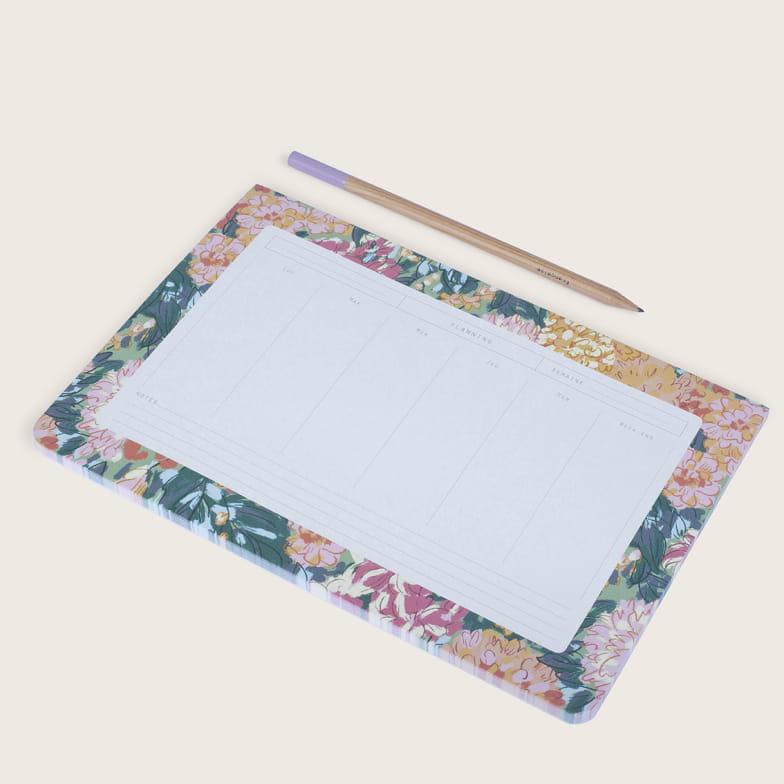 Cottage weekly deskpads